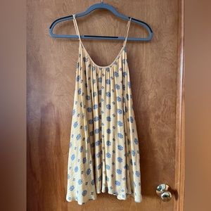 Cutie lil Urban Outfitters yellow lace up dress